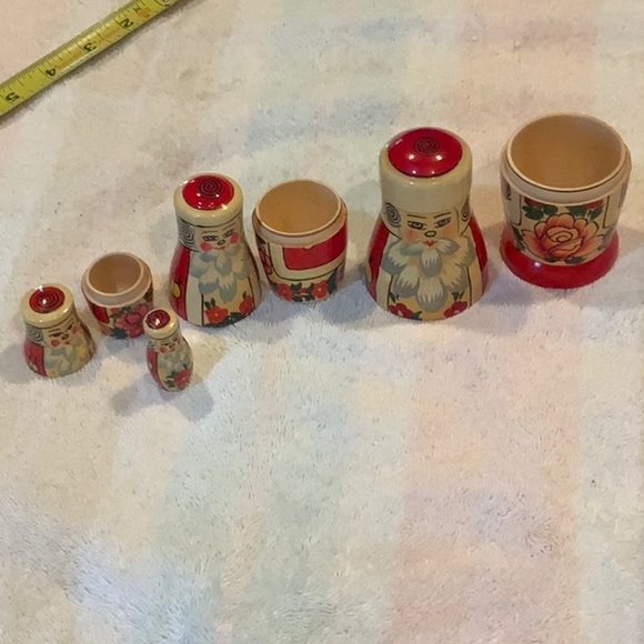 Made in Russia St Nicolas nesting dolls - Picture 6 of 8